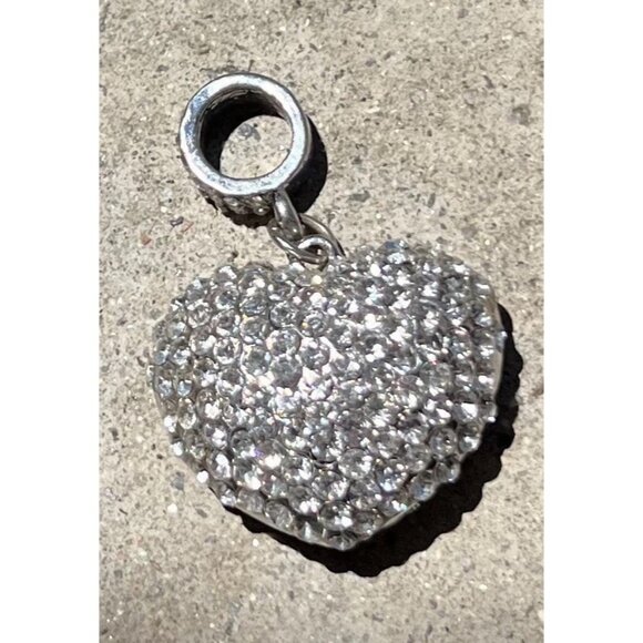 Vintage Silver tone Clear Crystals Rhinestones Solid Puffy Heart Charm Pendant - Picture 1 of 14